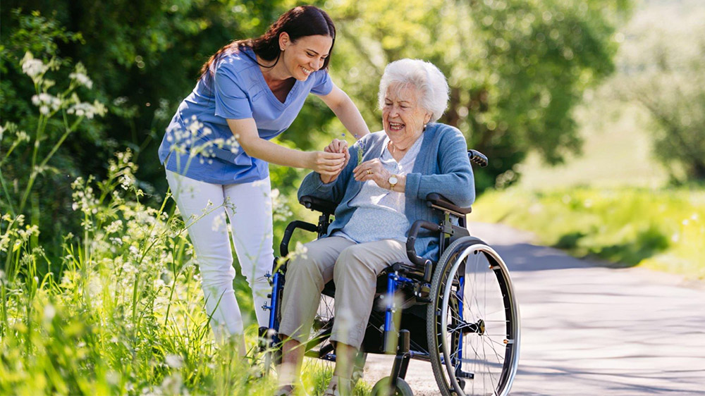 Top-Features-To-Look-For-In-An-Assisted-Living-Facility-2