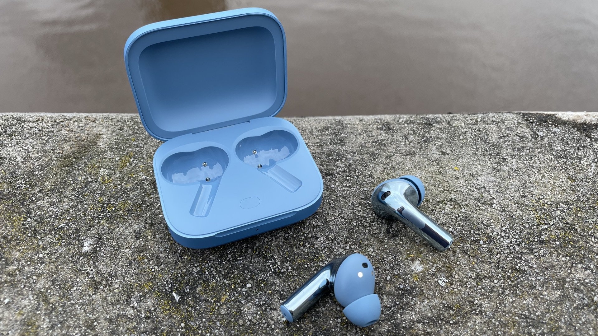 tws earbuds manufacturer